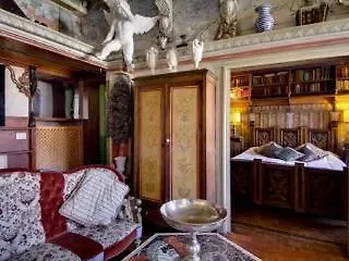 Hotel Fantastic Baroque